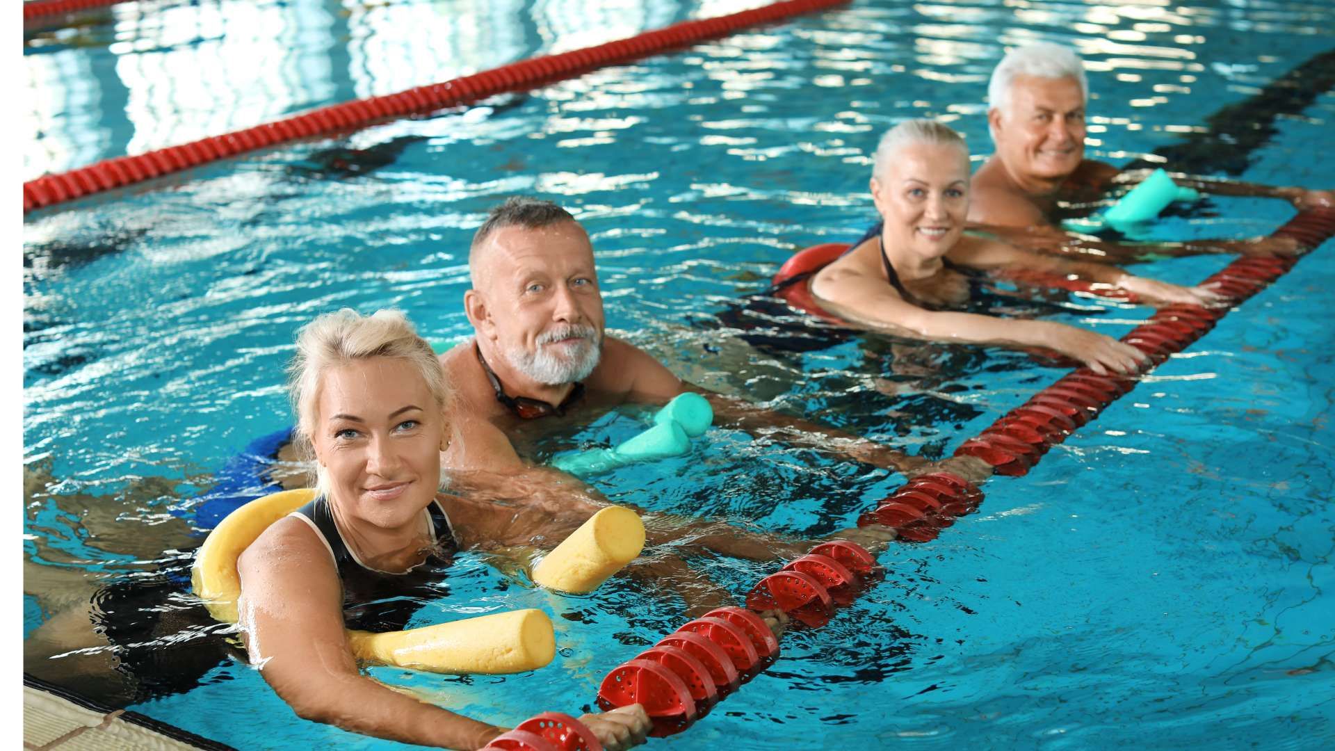 5 Manfaat Olahraga Berenang Untuk Lansia