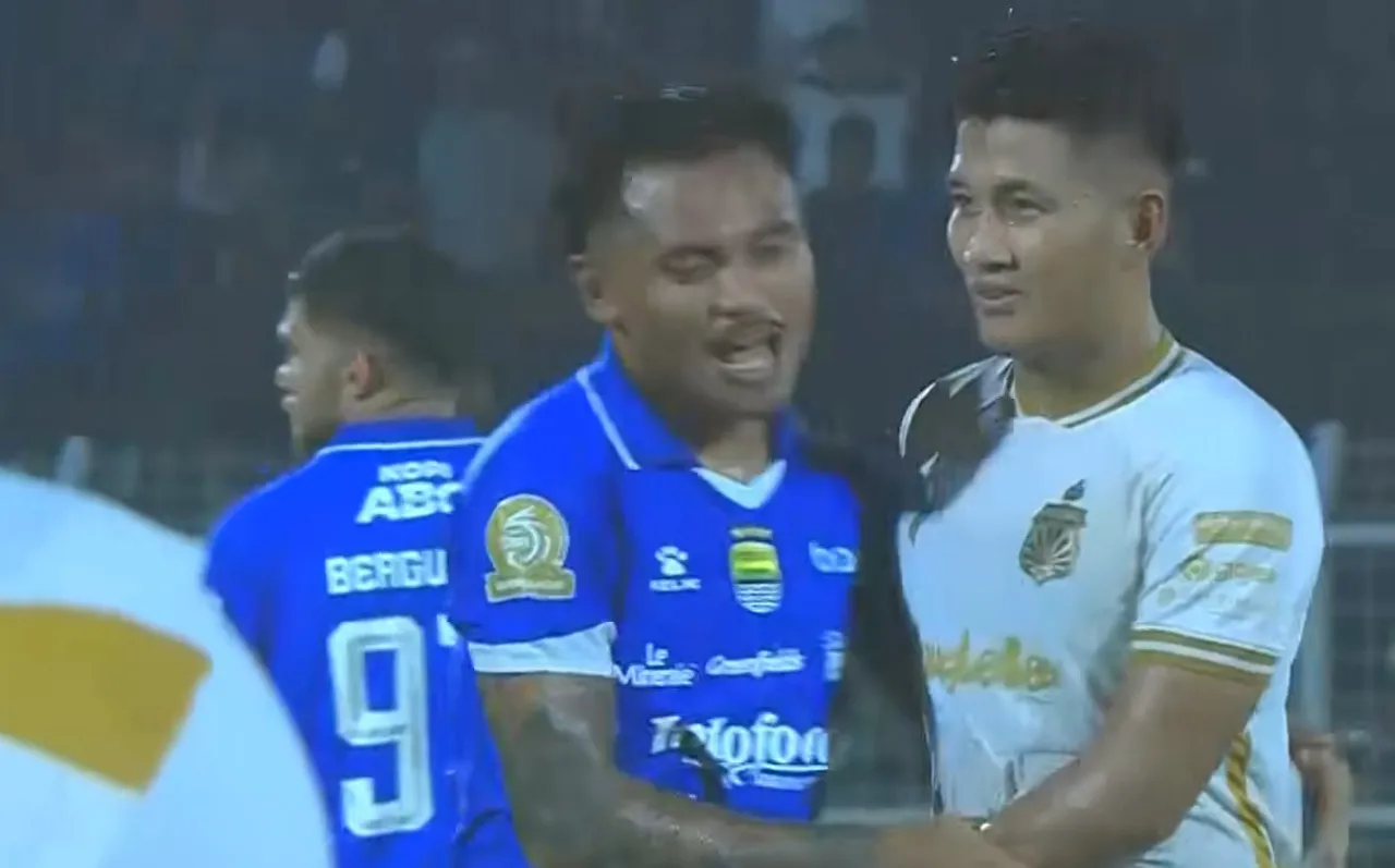 Persib menang 4-2 Bhayangkara