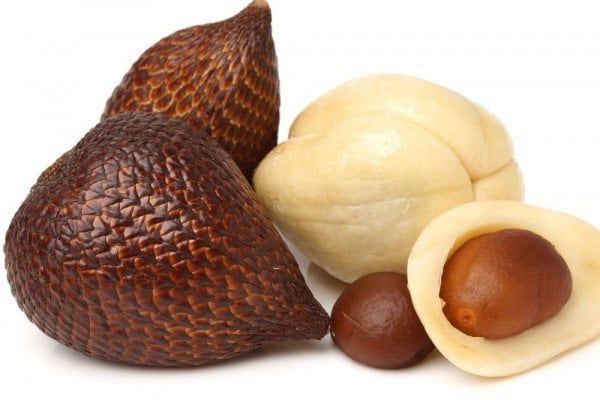 Manfaat Buah Salak untuk Tubuh & Kesehatan kaya Nutrisi