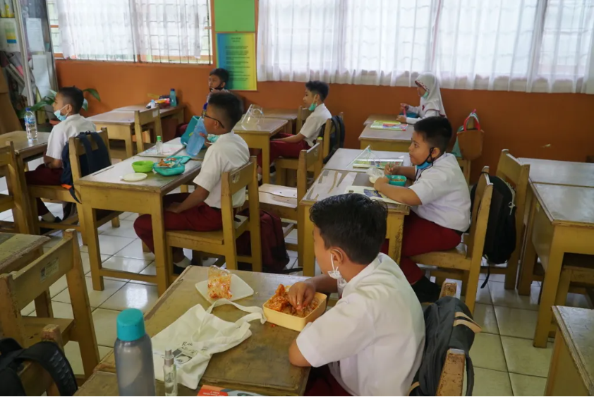makanan bergizi anak sekolah pastikan berkualitas kaya nutrisi
